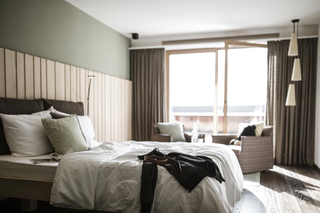 בורגוסיו Hotel Weisses Kreuz חדר תמונה